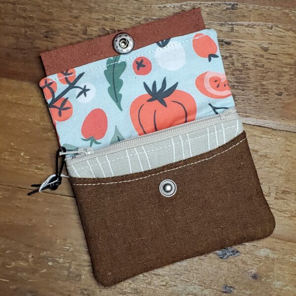Puck Wallet - Tomato - Image 4