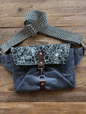 Phoebe Belt Bag - Black Blooms