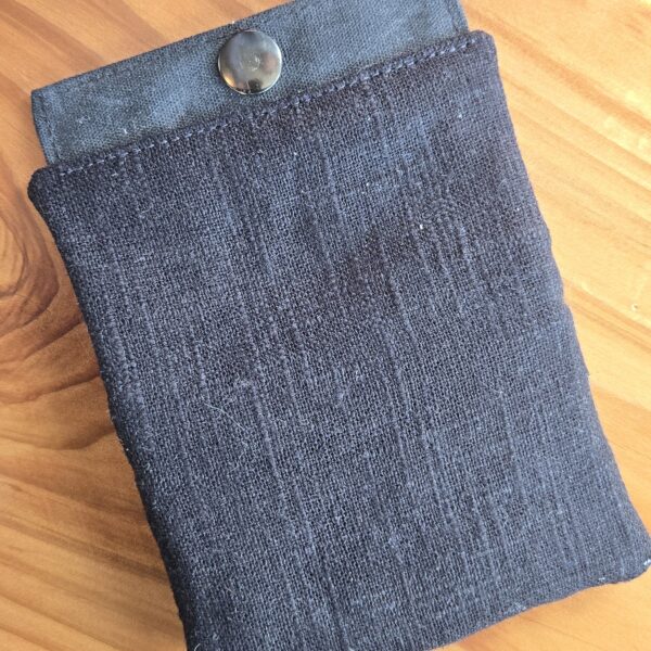 Puck Wallet - Black Linen - Image 2