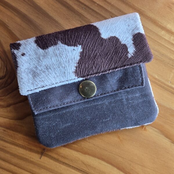 Puck Wallet - Cow print