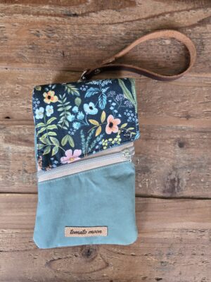 Orbit Phone Sling - Seafoam Floral