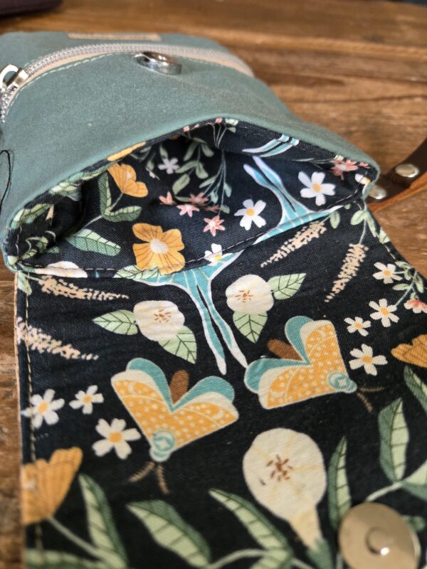 Orbit Phone Sling  Seafoam Cork - Image 2