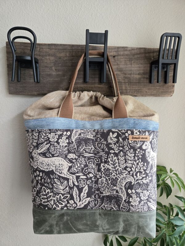 Oberon Bucket - Large - Bunnies and squirrels