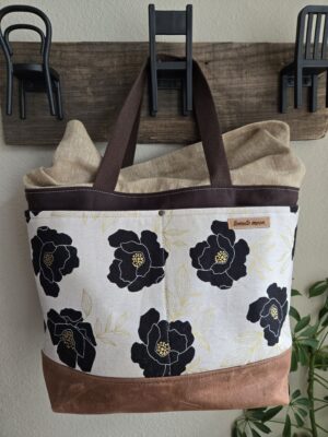 Oberon Bucket - Large - Black floral