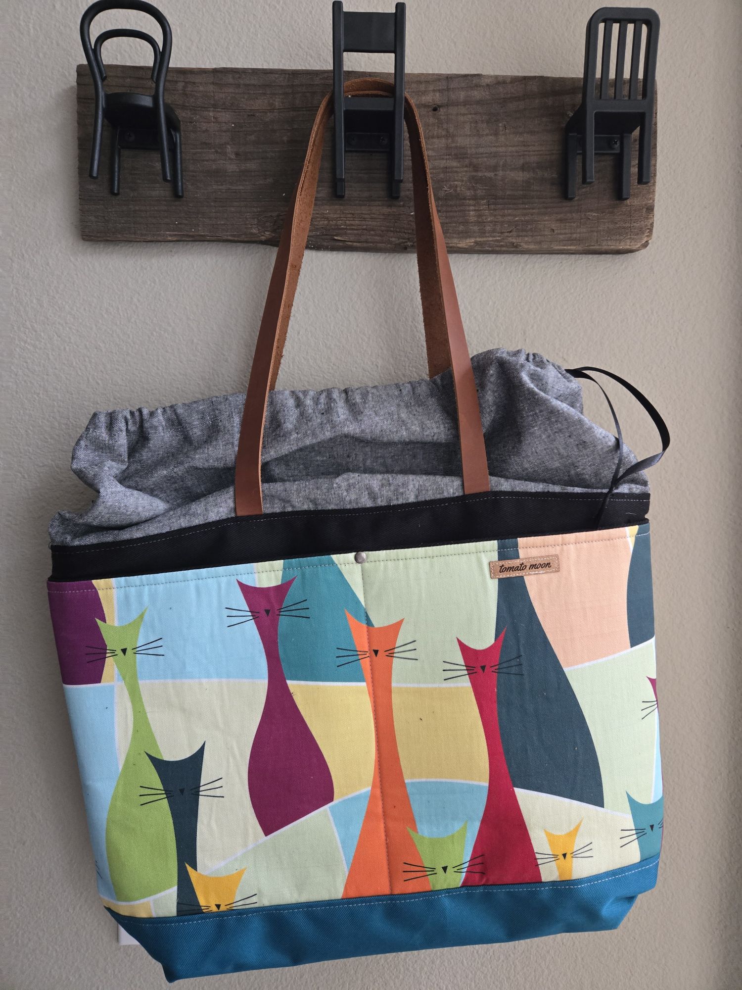 Oberon XL - Mod Cats