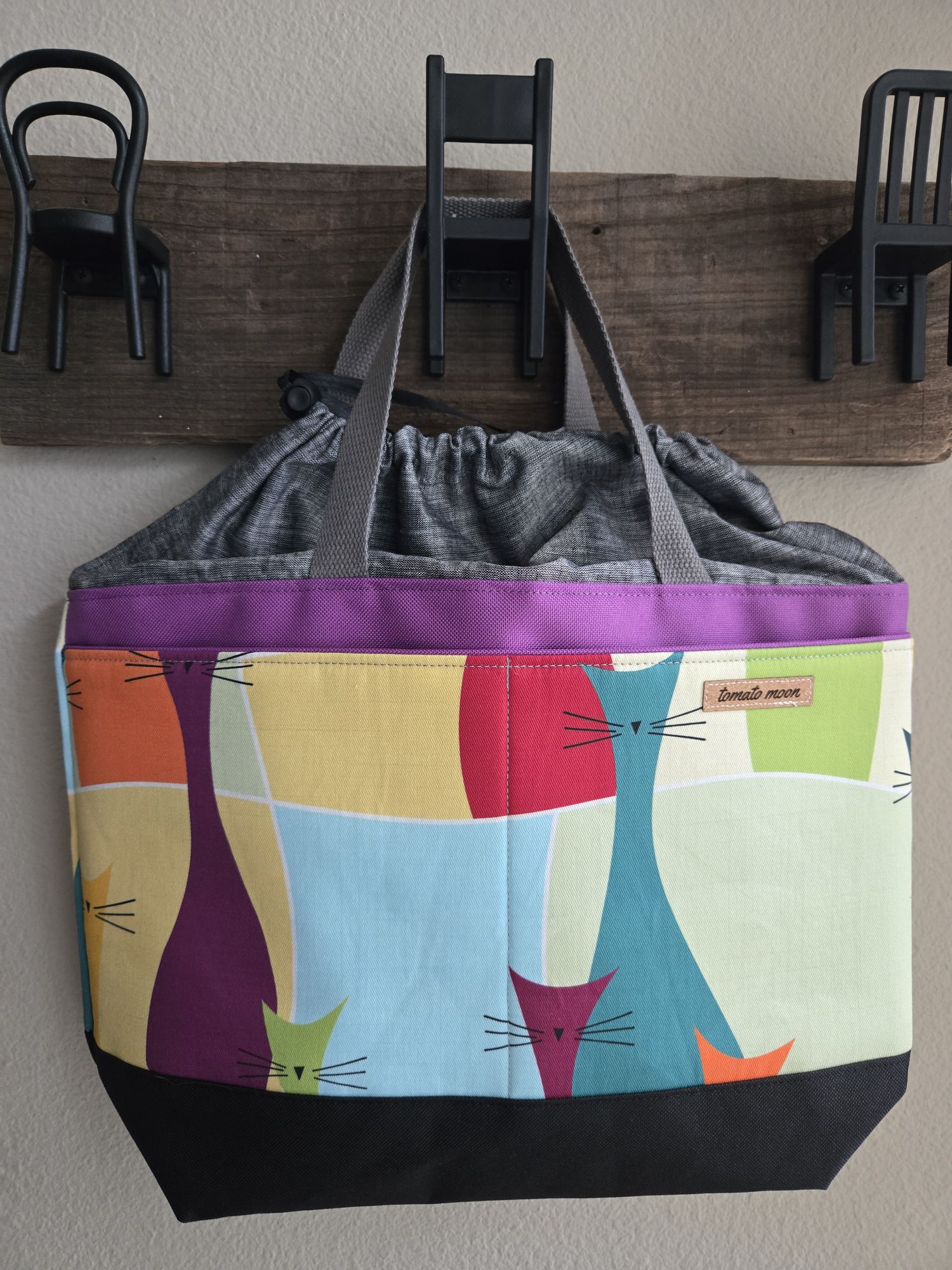 Oberon Bucket - Large Mod Cats