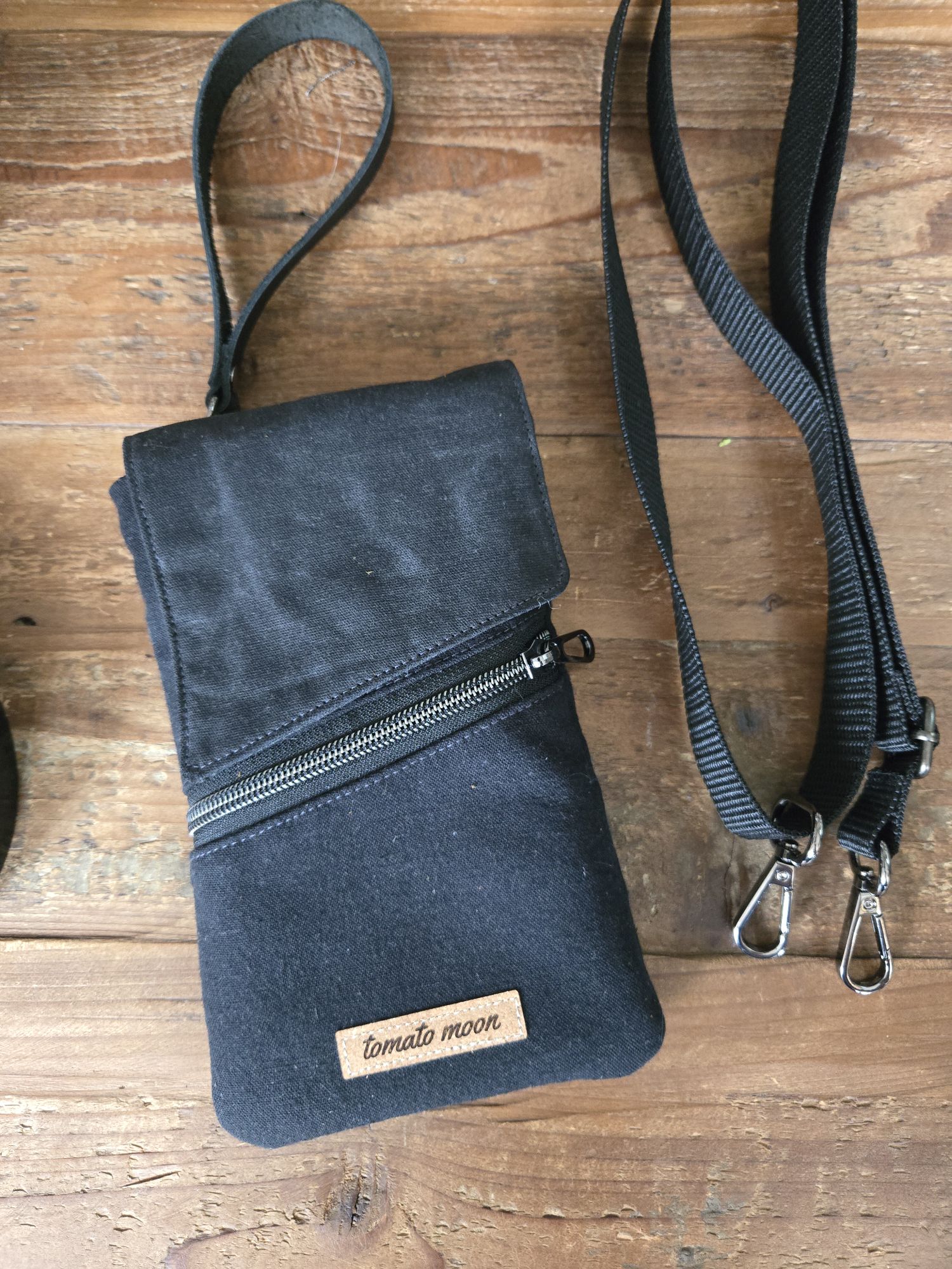 Orbit Phone Sling Black on Black